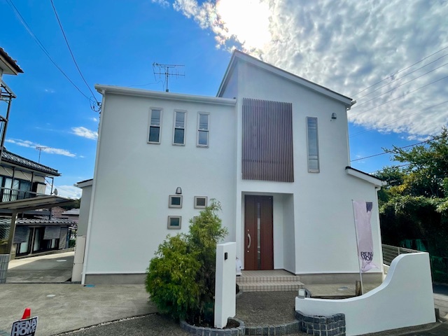 【中古戸建て】南生実町